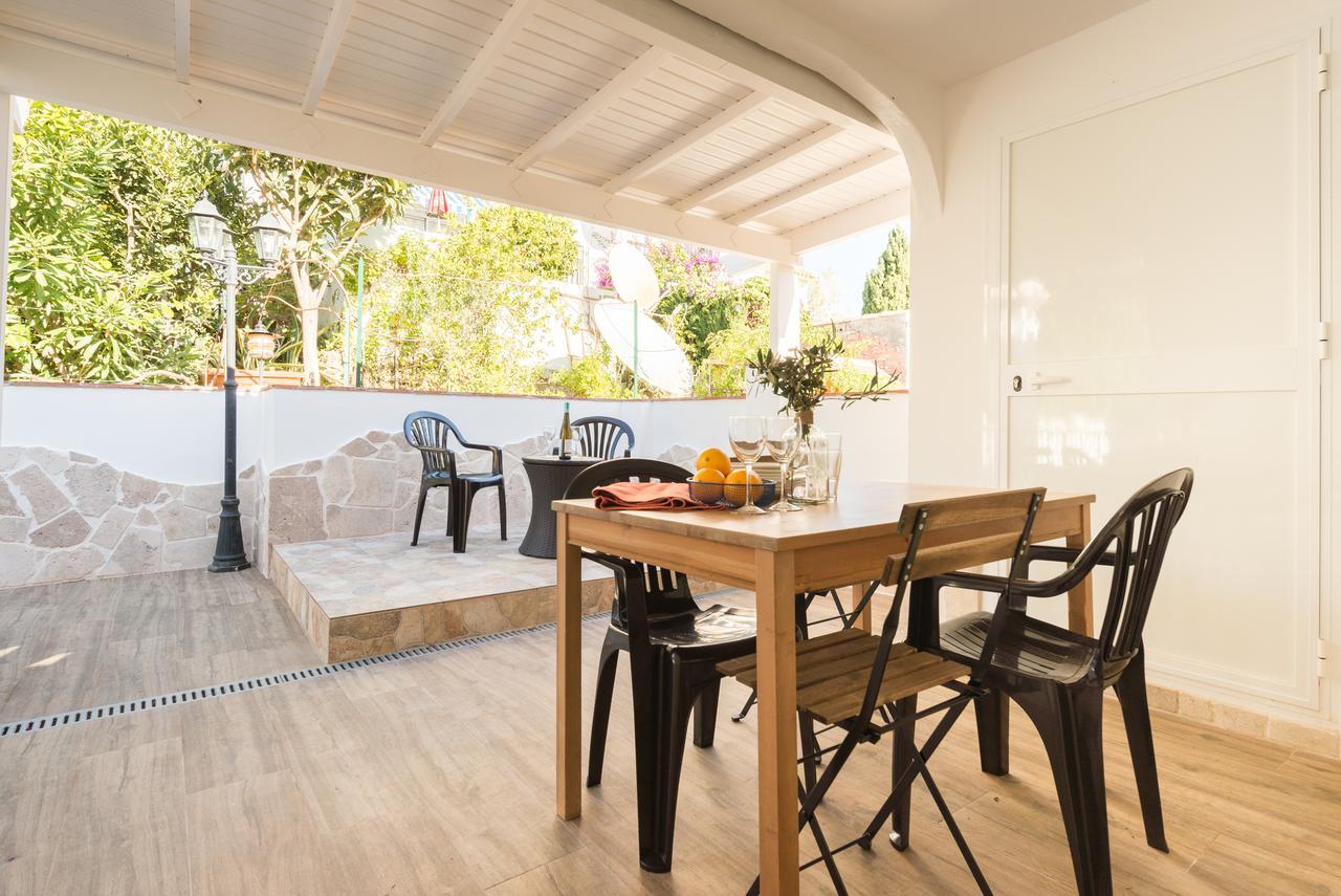 Malagasuite Bungalow Pool Benalmadena Exterior photo